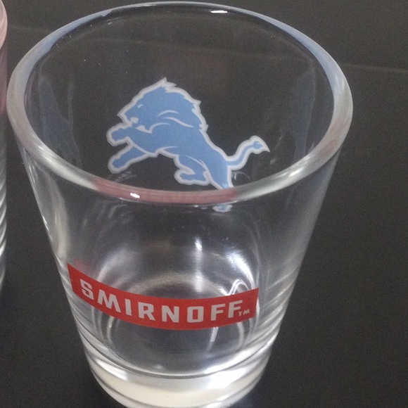 New Lions Shot Glasses - Picture 3 of 6
